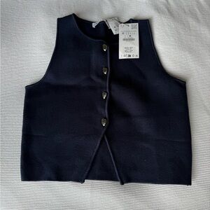 Zara Women's Dark Blue Buttoned Crop Top